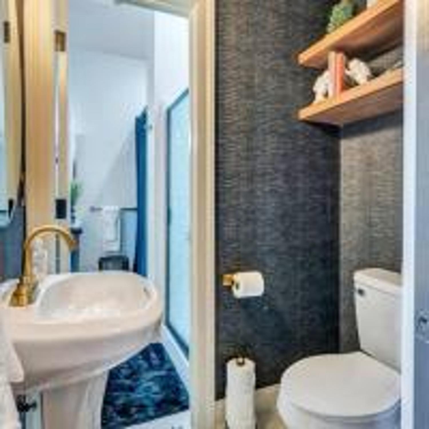 Stylish & Romantic Home, Long-Term Friendly, King Bâton-Rouge Extérieur photo